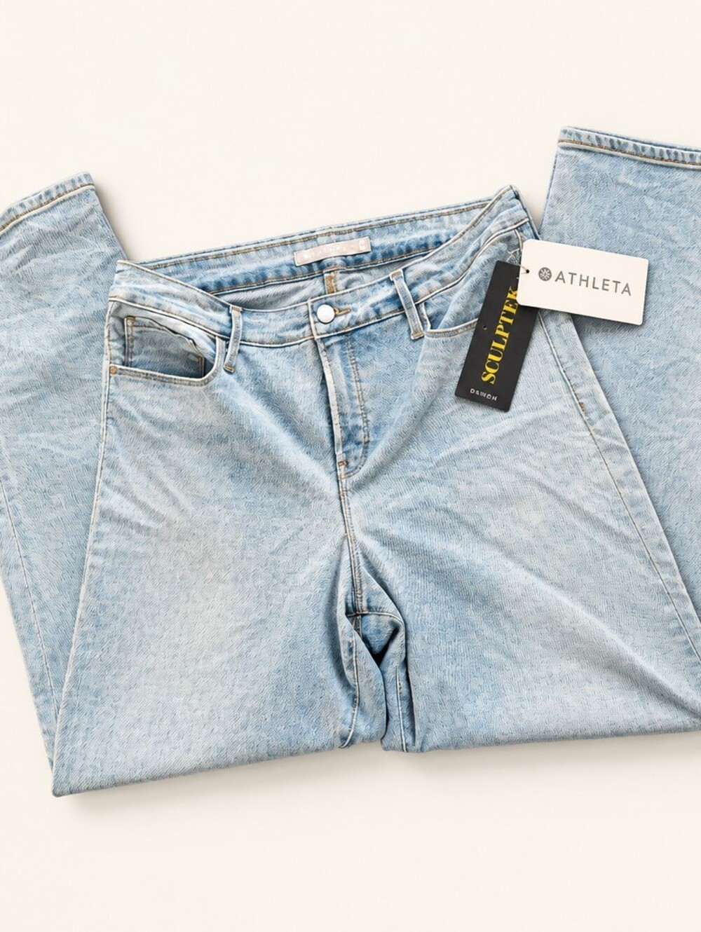 NWT ATHLETA Sculptek Slim Straight Jean Agate Wash Size 16T